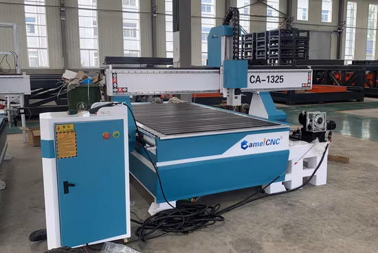 Máquina de usinagem CNC para usinagem de madeira/roteadora CNC de 4 eixos/mini CNC 1325